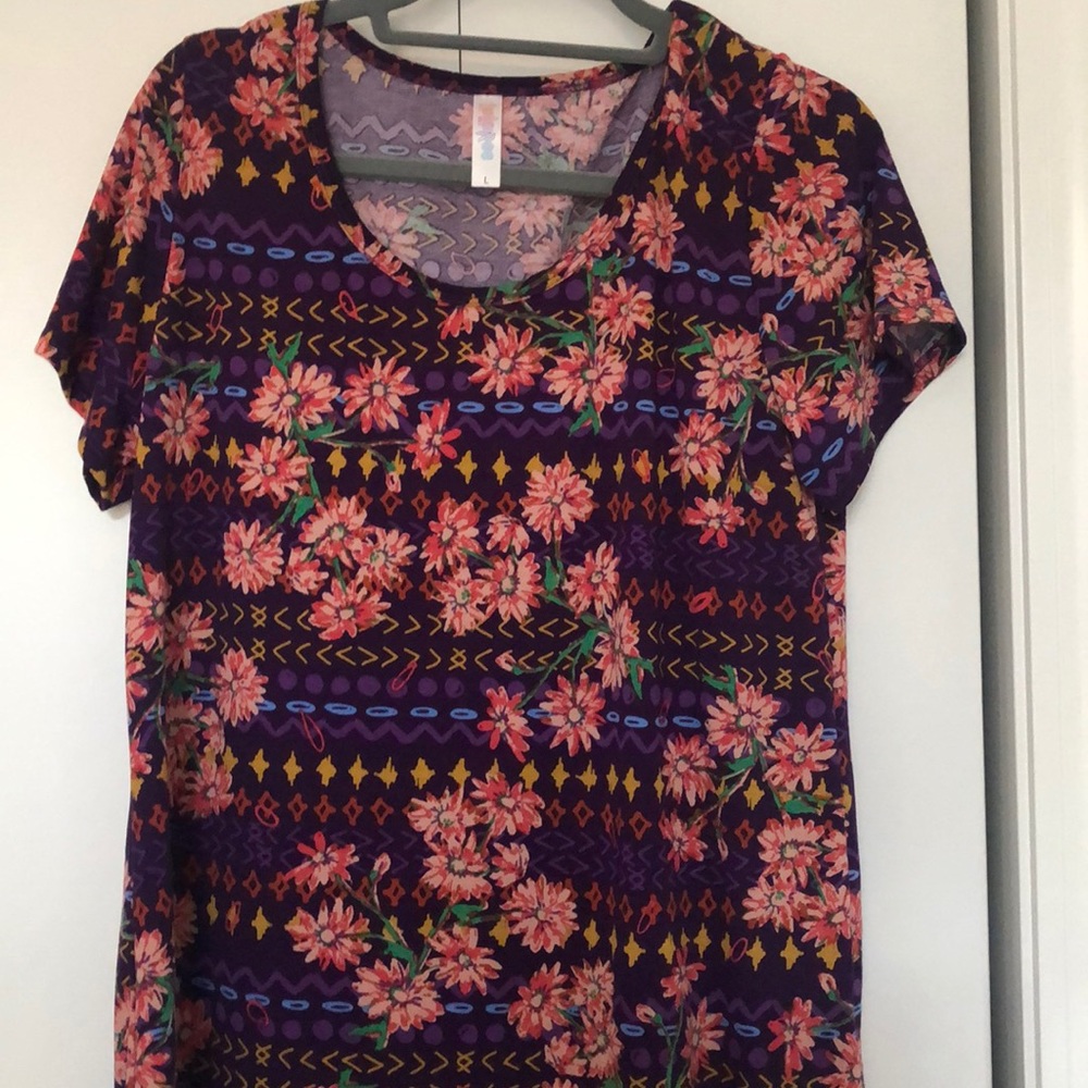 Lula Roe top